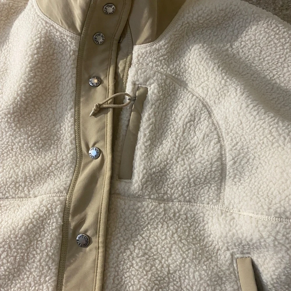 The North Face Womens Cragmont 1/4 Snap Fleece Pullover - Picture 6 of 9
